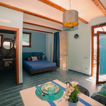 Poggio Angelarosa: Lemon Garden Stay&relax * Scala
